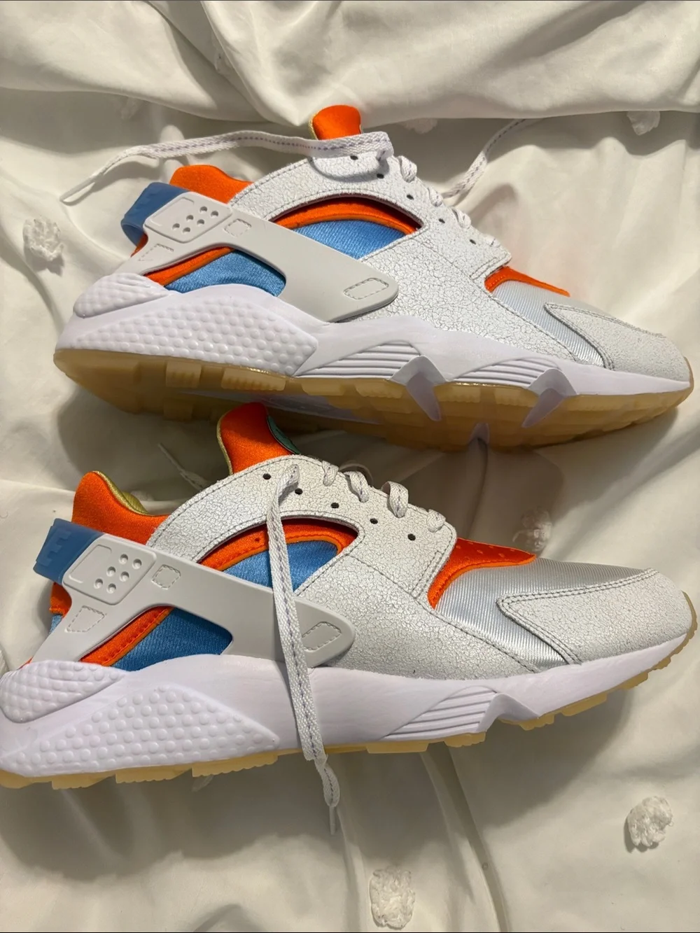 Nike Men’s Sneakers in White, Orange, Blue, Mint. New never worn - Picture 5 of 8